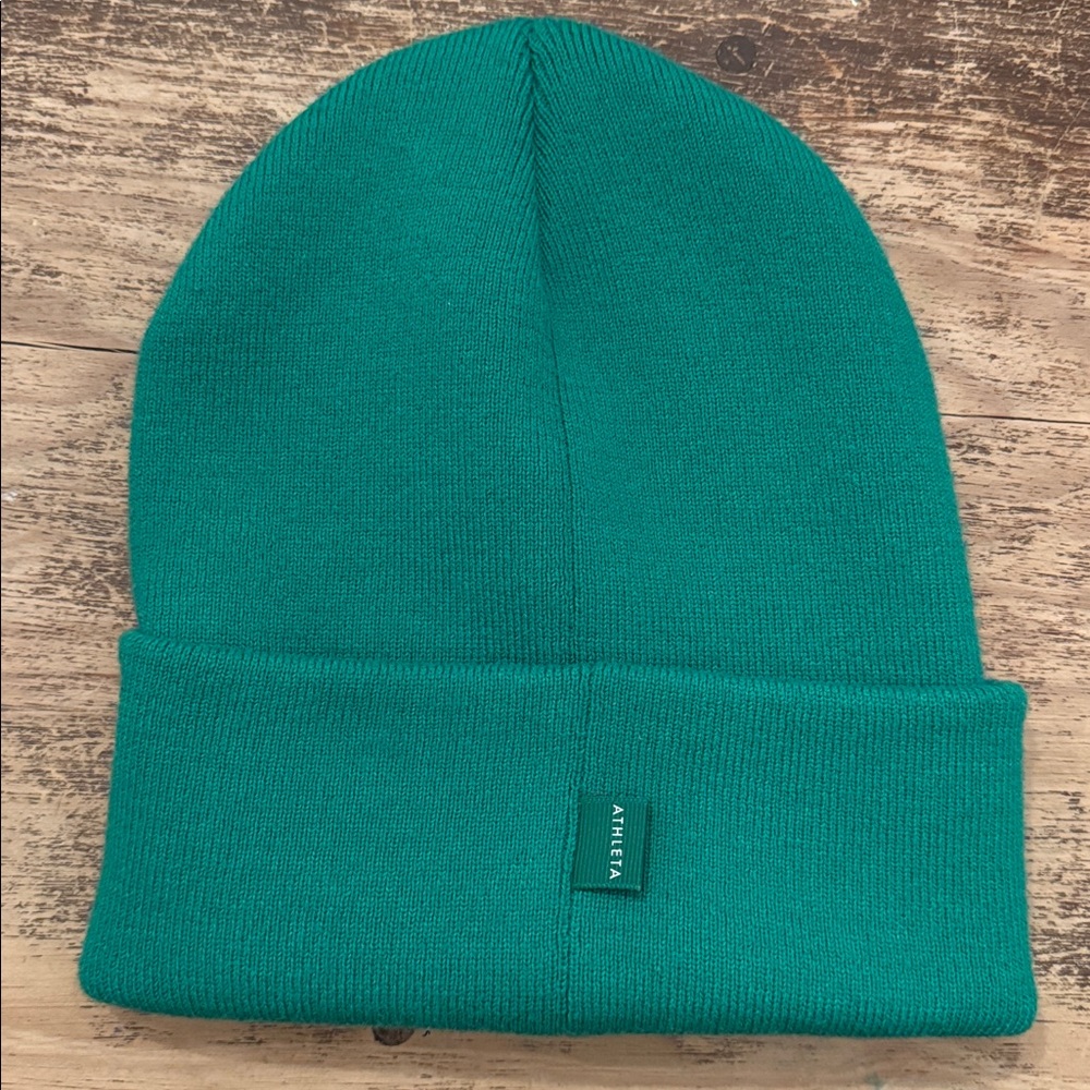 Athleta Kelly Green Knit Head Start Beanie (nwot) - Picture 2 of 3